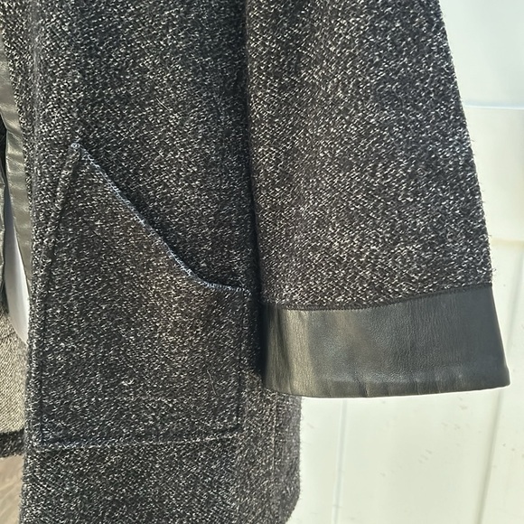 Zara Women’s Open Front Tweed Jacket Faux Leather Trim Gray Size M - Picture 7 of 12